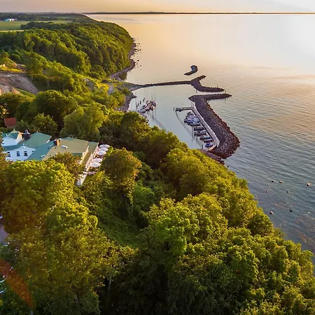 Panorama Hotel Lohme